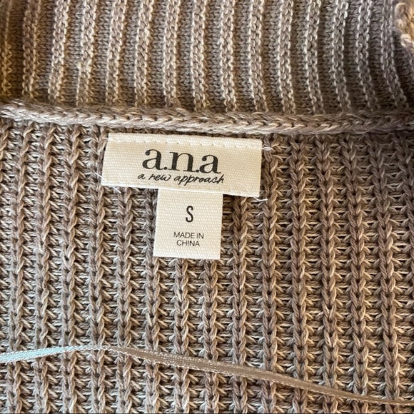 NEW Cozy Knit Oatmeal Cardigan S - Picture 7 of 9